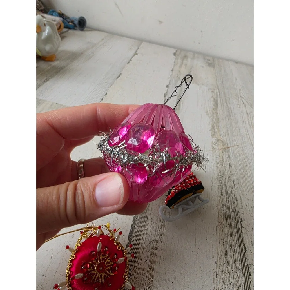 Vintage ice skate beaded sequin ornament drum unique tinsel set Xmas tree